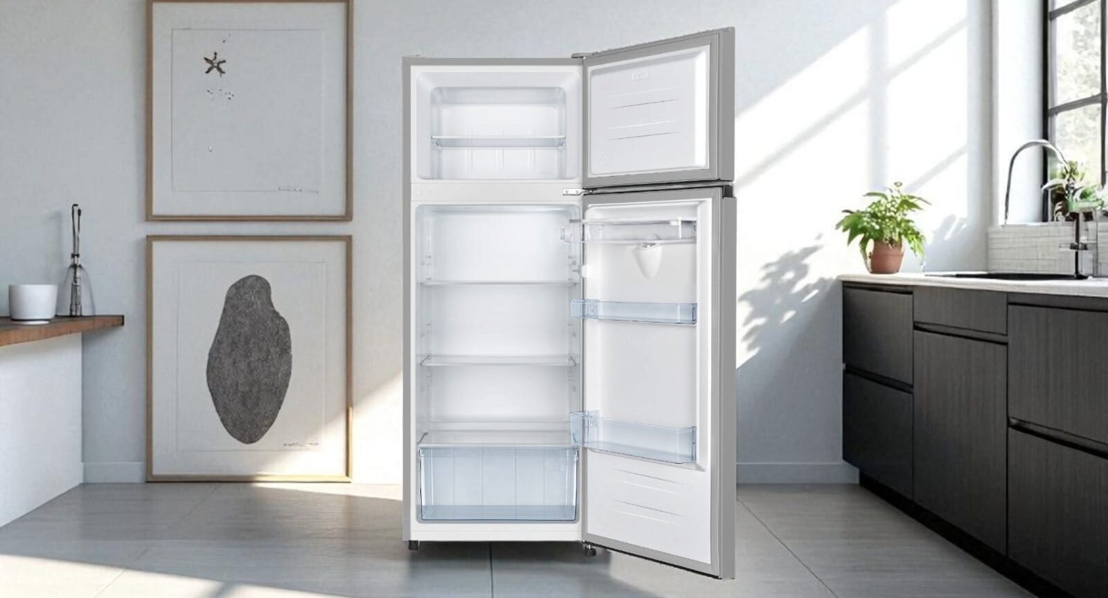 Refrigerator 